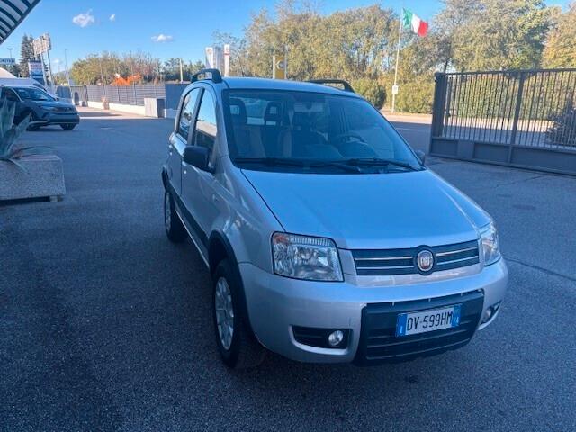 Fiat Panda 1.2 4x4 Climbing