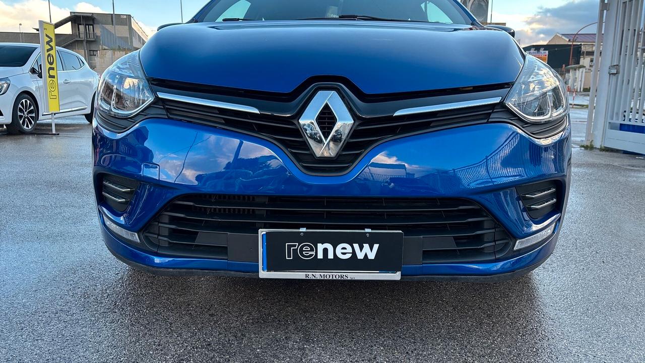 Renault Clio dCi 8V 75 CV 5 porte Moschino Zen