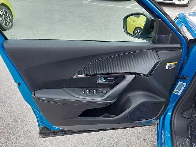 Peugeot 2008 PureTech 100CV S&S Allure KM 0