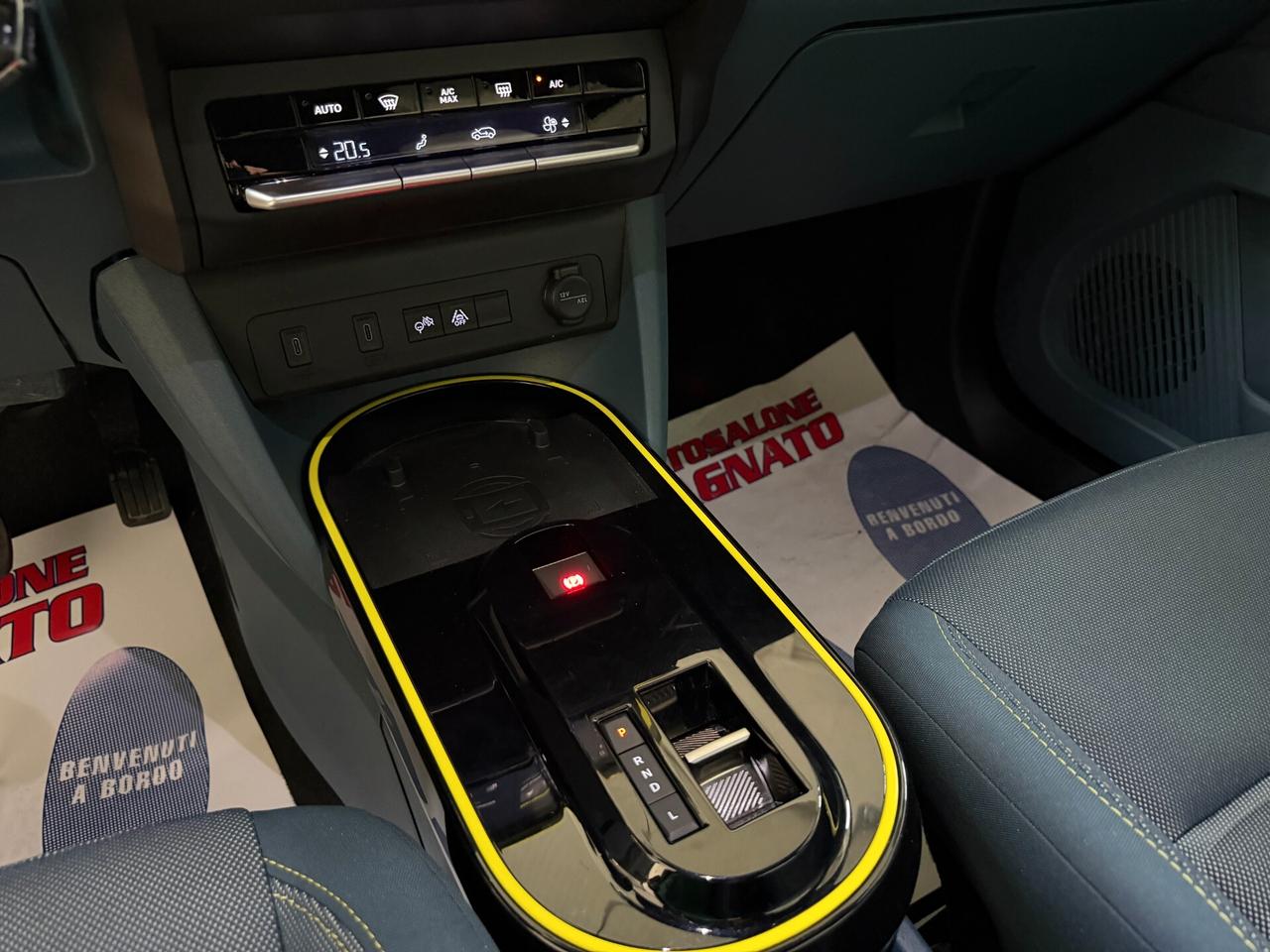 Fiat Grande Panda 1.2 Hybrid 110 CV S&S La Prima KM 4000