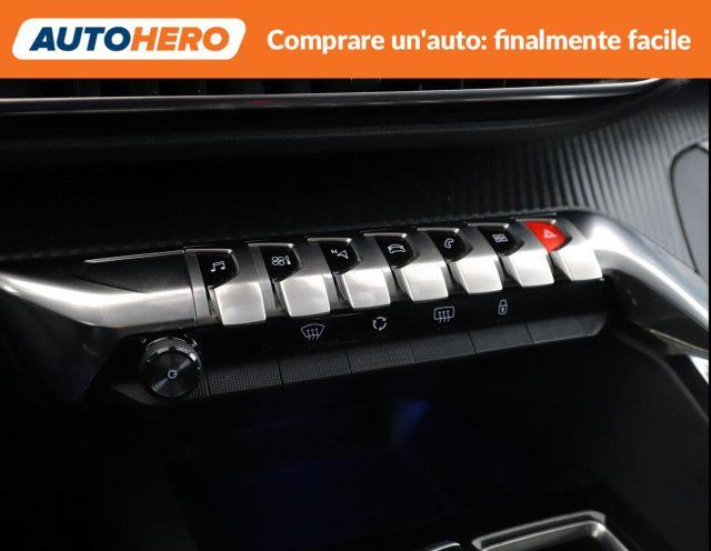 PEUGEOT 5008 BlueHDi 130 S&S Allure