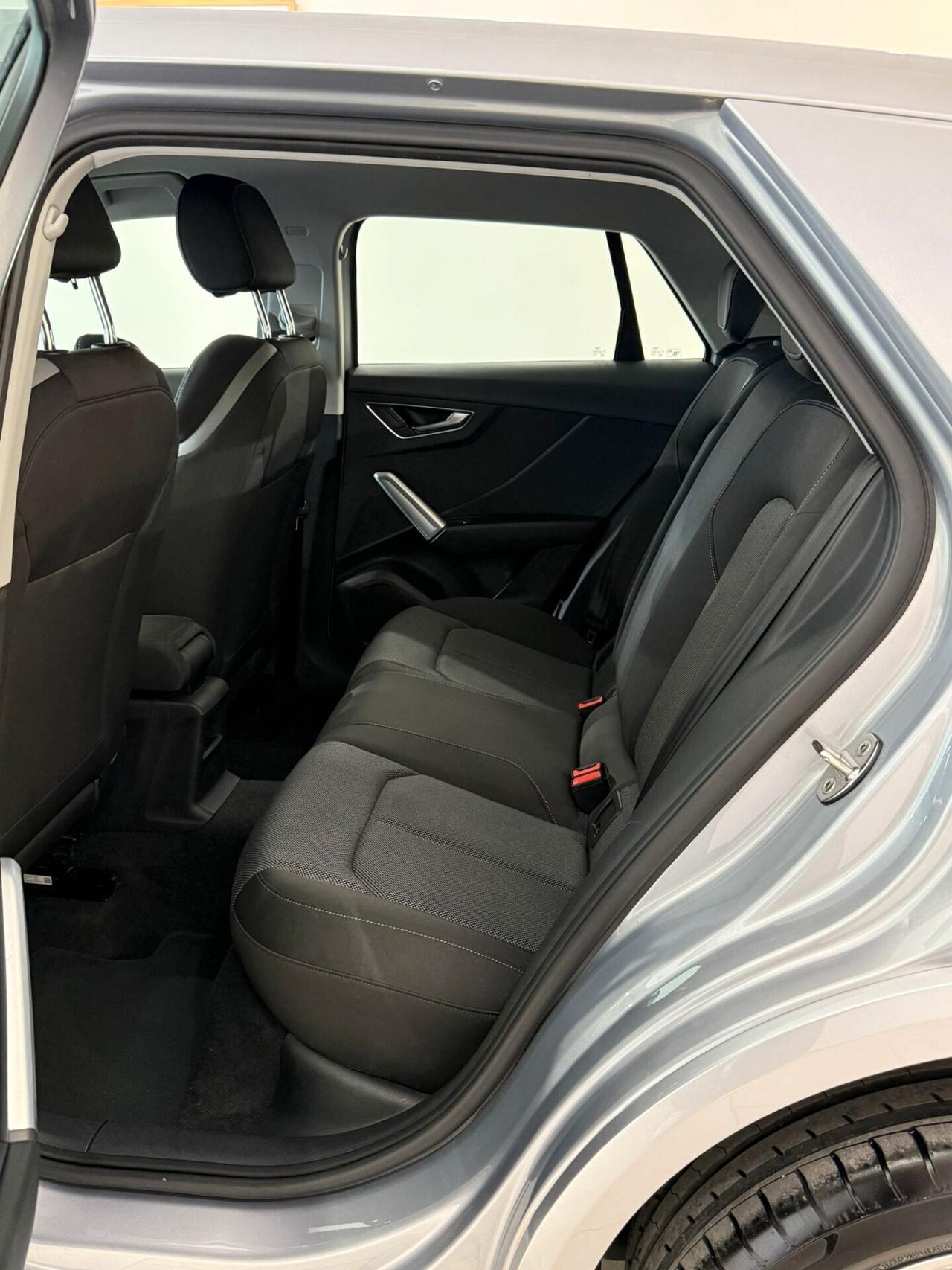 Audi Q2 1.6 TDI 115CV AUTOMATICA 90000 KM S-LINE