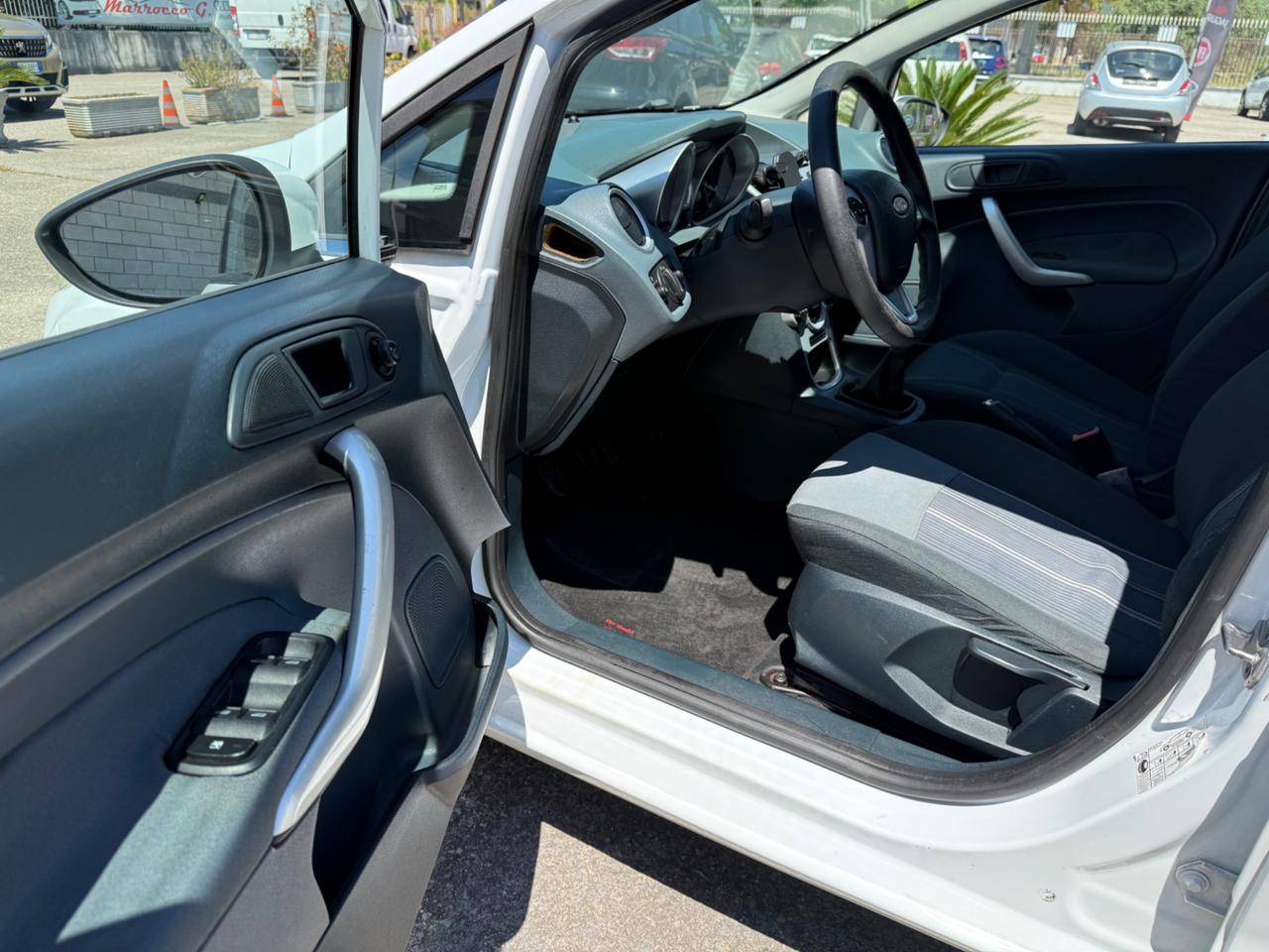 Ford Fiesta 1.2 82 CV 5 porte Titanium