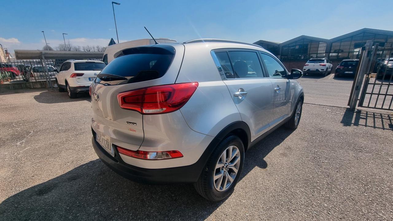 Kia Sportage 1.7 CRDI VGT 2WD high tech