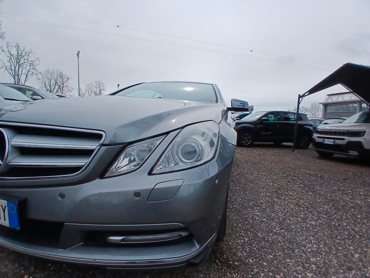 Mercedes-benz E 220 CDI Coupé BlueEFFICIENCY