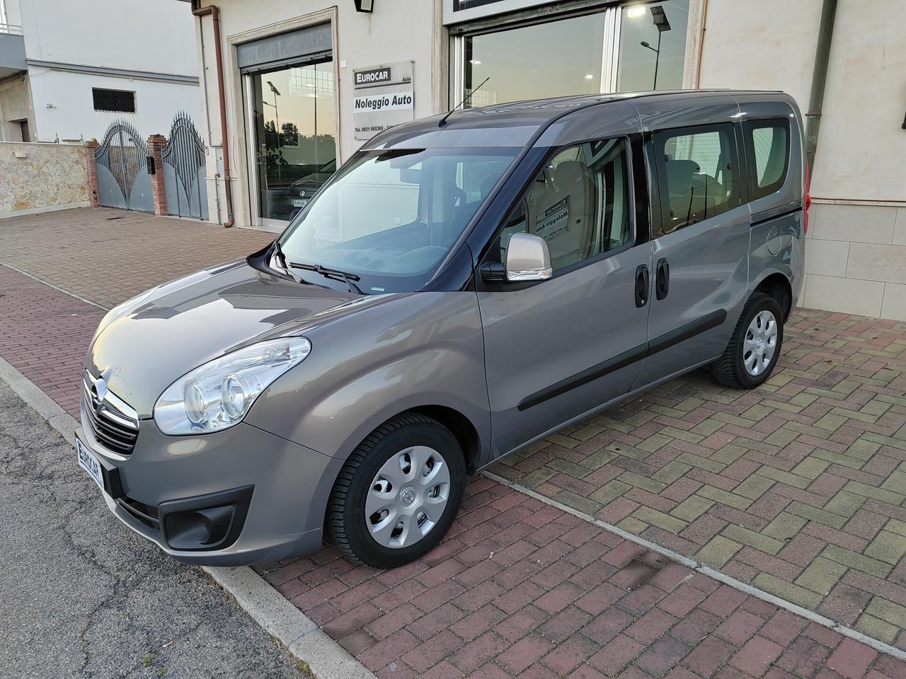 Opel Combo 1.6 CDTi 90CV PC-TN Cosmo