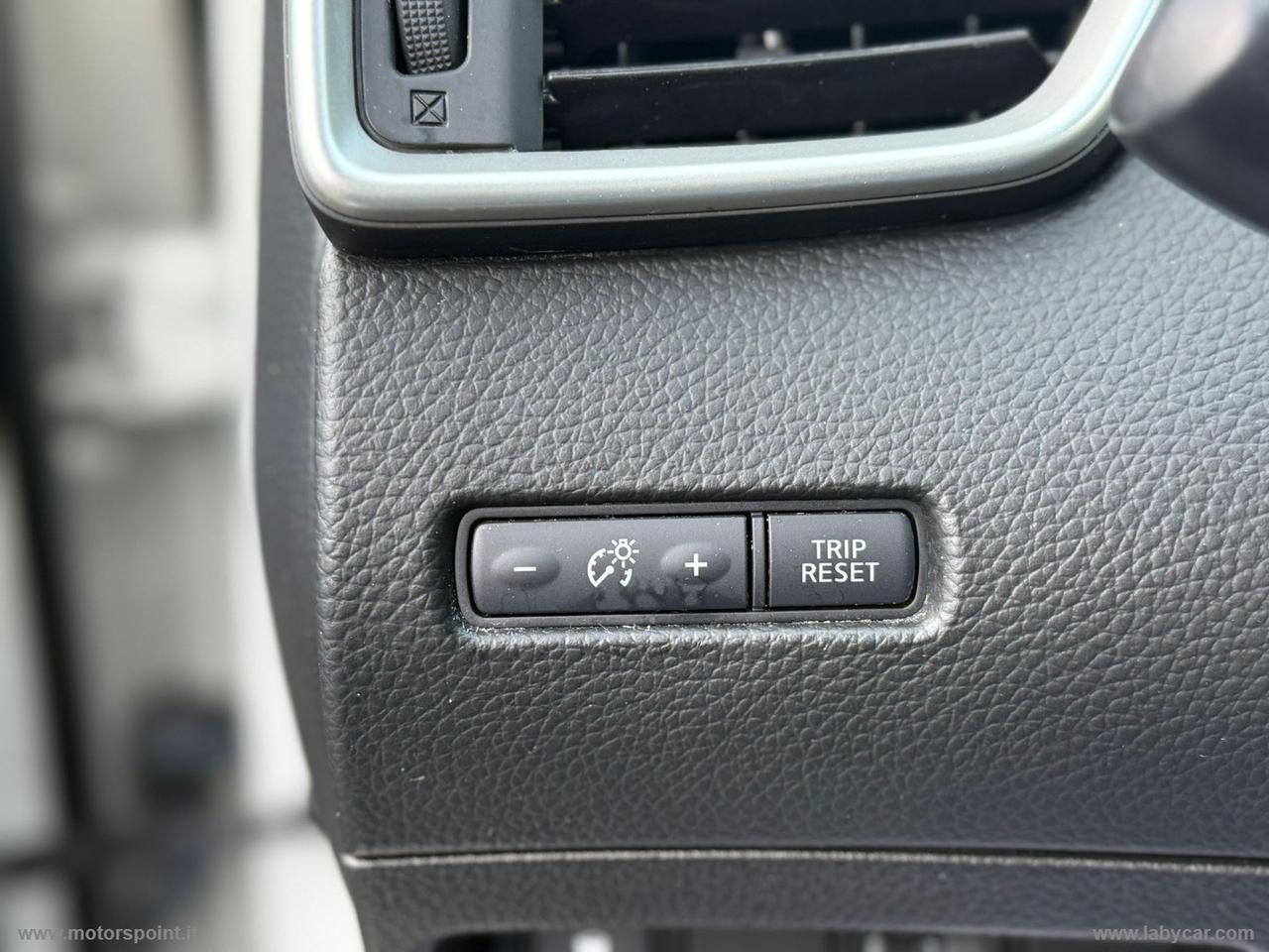 NISSAN Qashqai 1.2 DIG-T 360