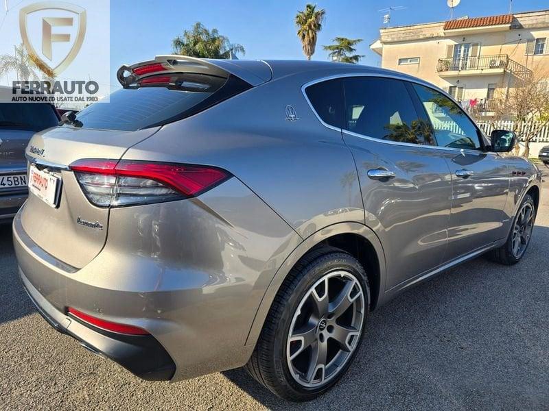 MASERATI LEVANTE V6 350 CV AWD Modena Italiana