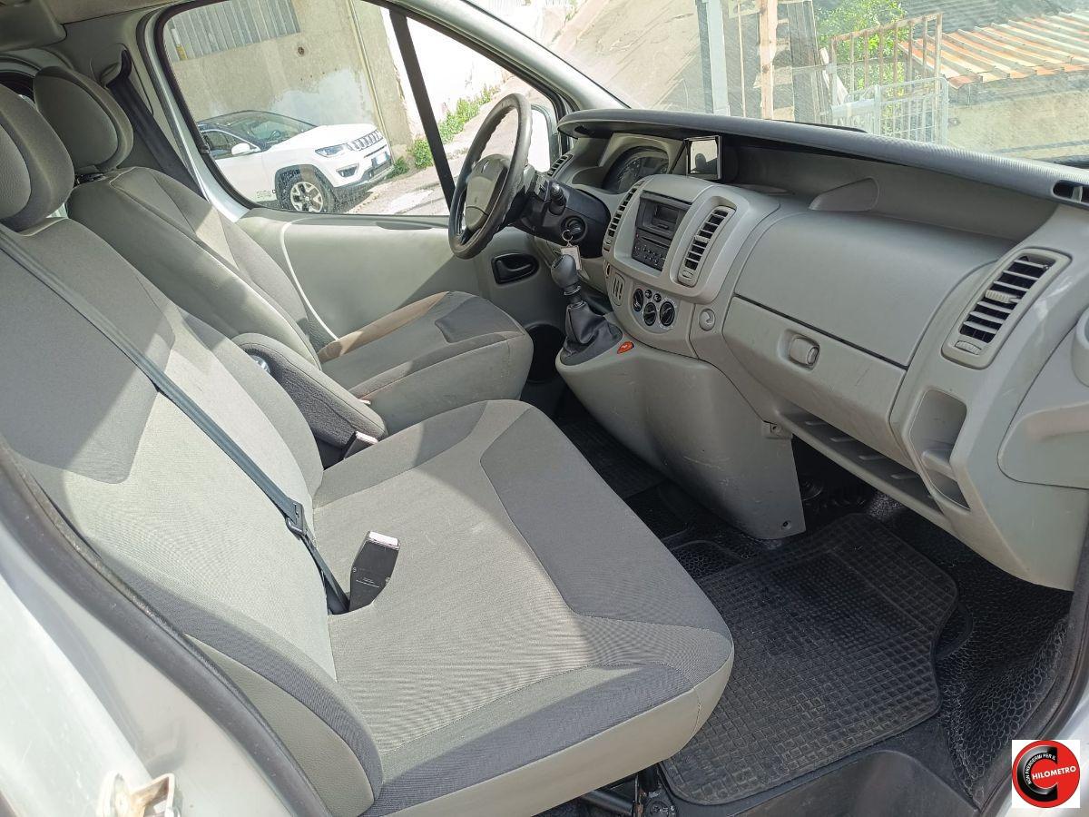 RENAULT Trafic 9 POSTI 2.0 DIESEL