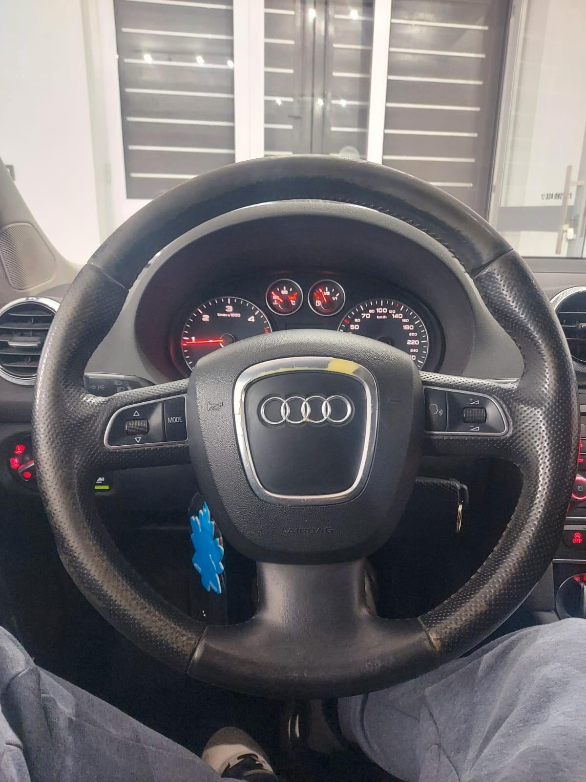 Audi A3 2.0 TDI 140CV AMBITION 2011
