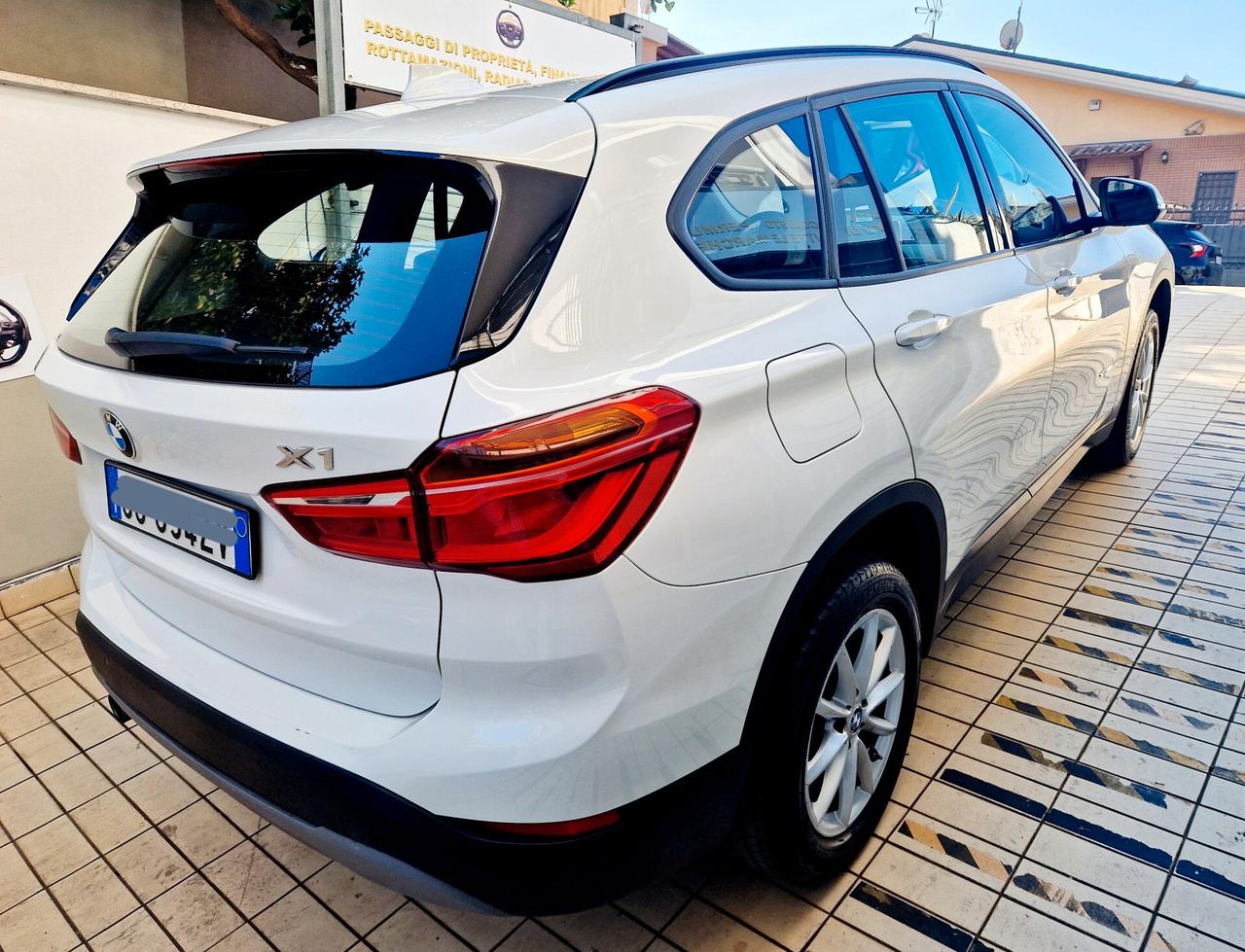 Bmw X1 sDrive18d Advantage