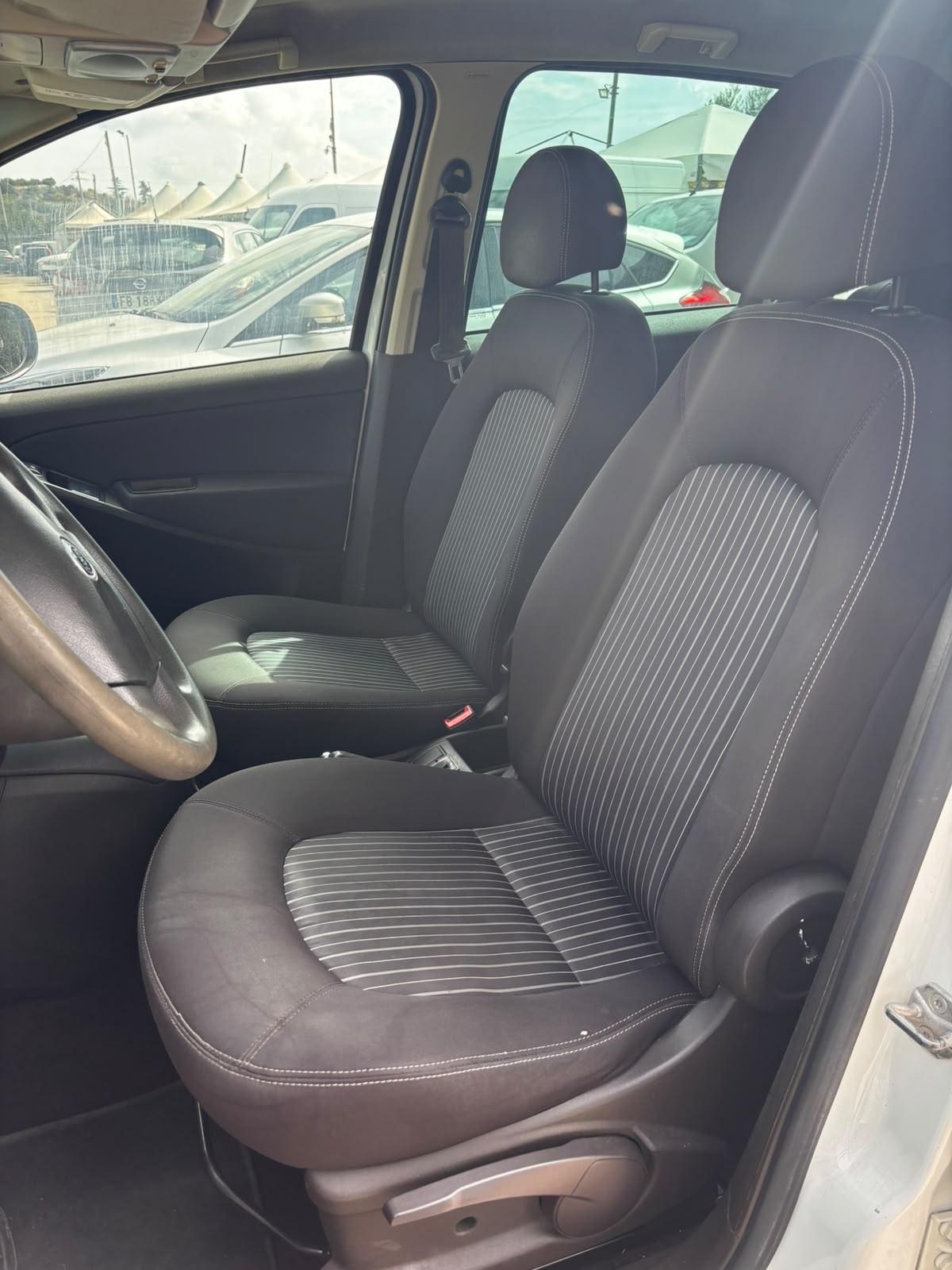 Lancia MUSA 1.4 Argento Ecochic GPL