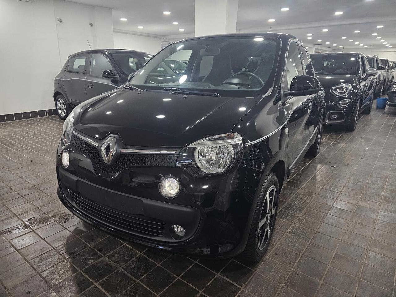 NUOVA RENAULT TWINGO INTENS TCe 0.9 BENZ 90CV TOTAL BLACK EDITION