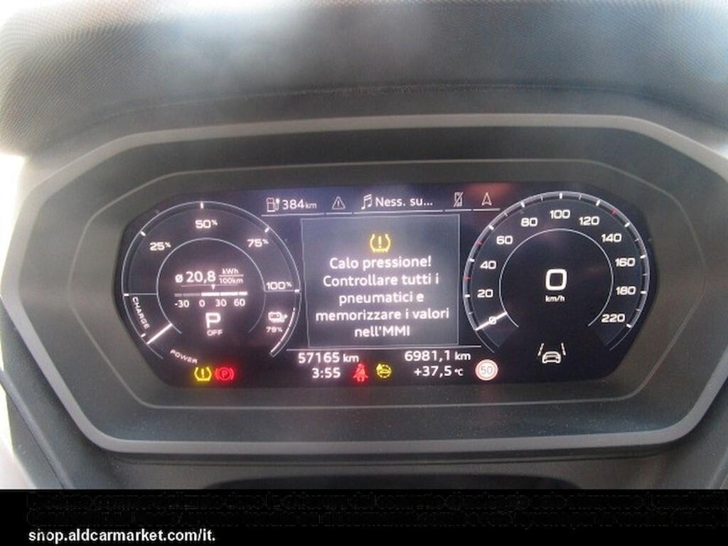 AUDI Q4 SPORTBACK 40 E-TRON 204CV AUTOMATIC S-LINE EDITION ( FARI LED - VIRTUAL COCKPIT - ADAPTIVE CRUISE - CLIMA TRIZONA - NAVI - PDC - CERCHI 19 )