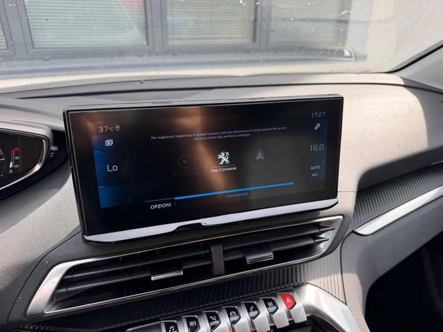 PEUGEOT 3008 1.2 PureTech Turbo 130 S&S EAT8 Allure