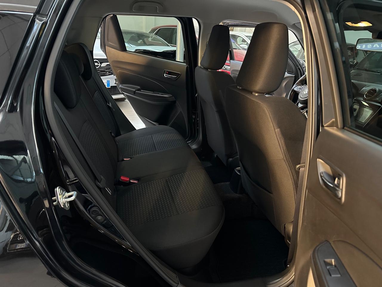 Suzuki Swift 1.2 Hybrid 4WD AllGrip Top
