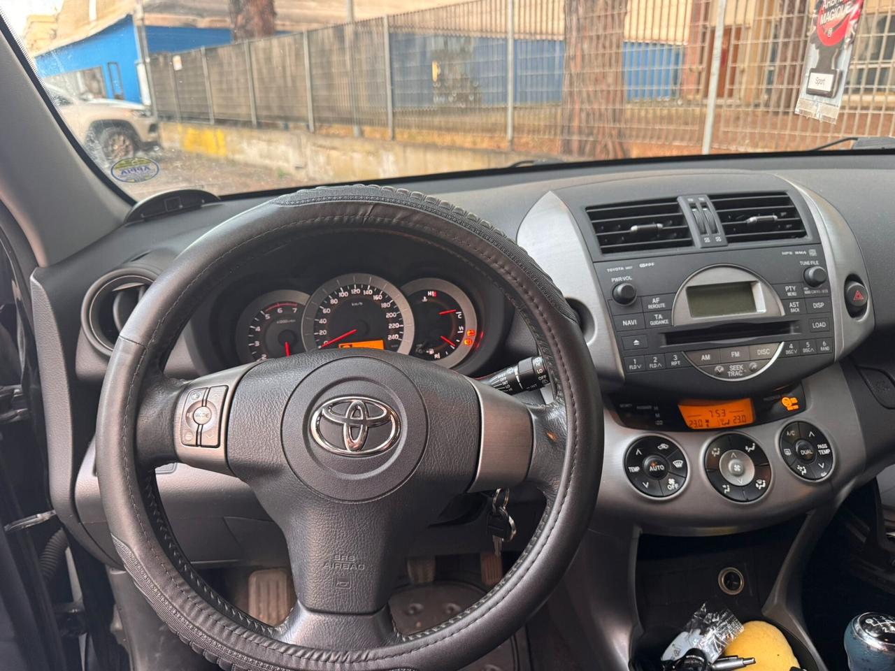 Toyota RAV 4 RAV4 2.2 D-4D 136 CV Luxury
