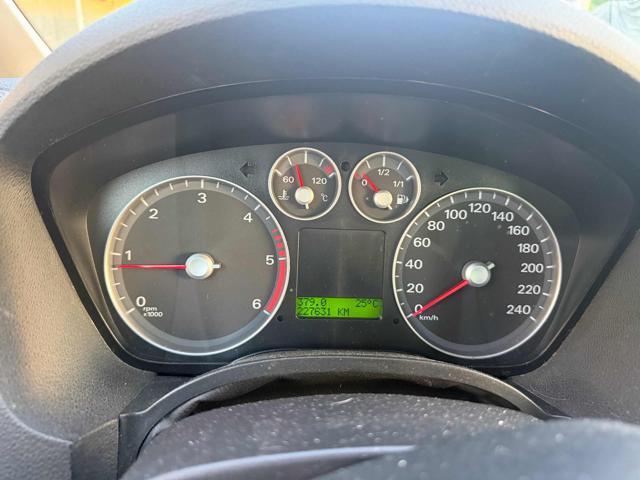 FORD C-Max 1.6 TDCi 110 CV Titanium DPF senza lavoro da fare