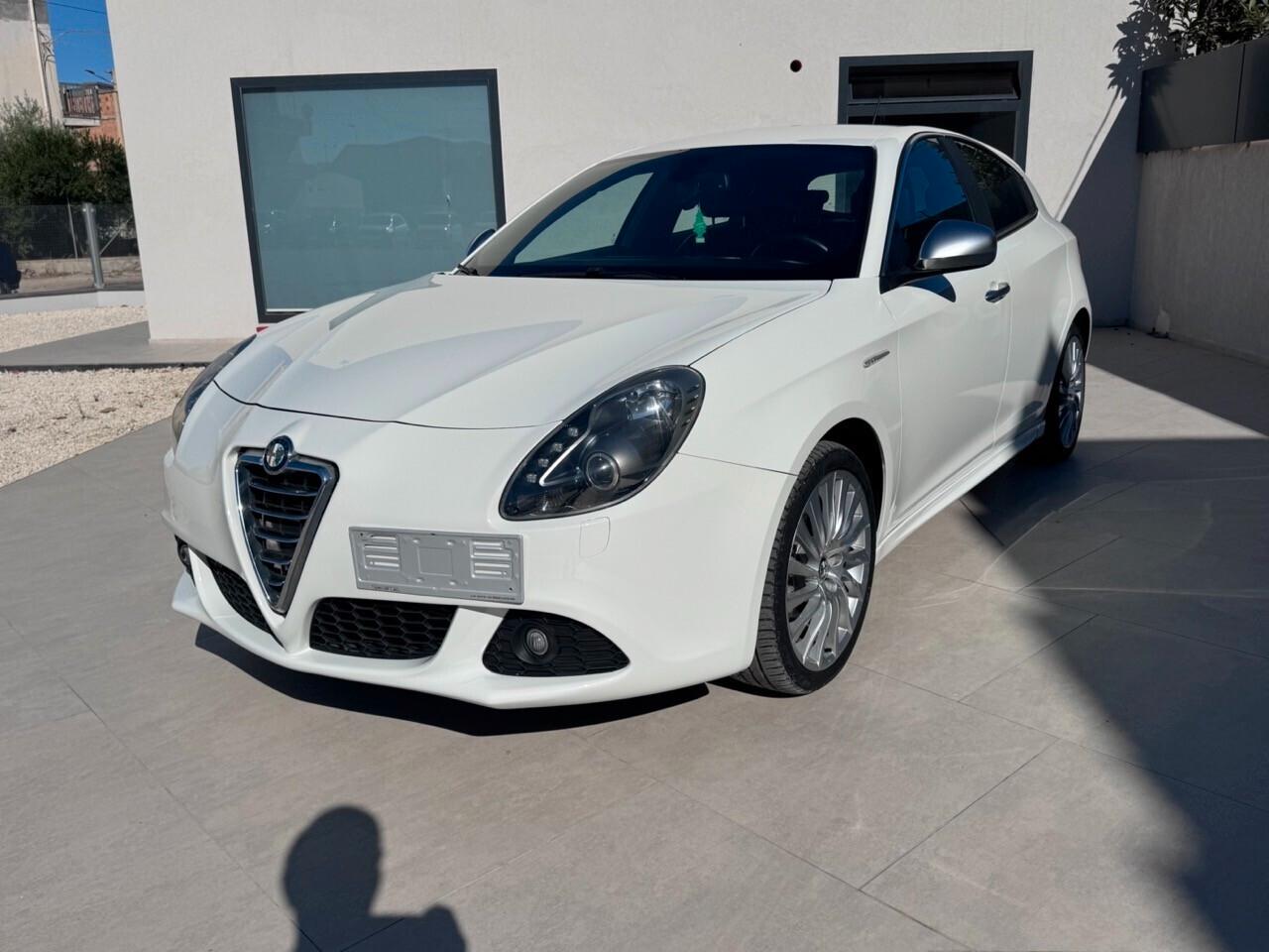 Alfa Romeo Giulietta 1.6 JTDm-2 105 CV Distinctive