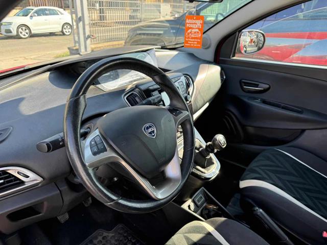 LANCIA Ypsilon 1.2 69 CV 5 porte GPL Ecochic Gold