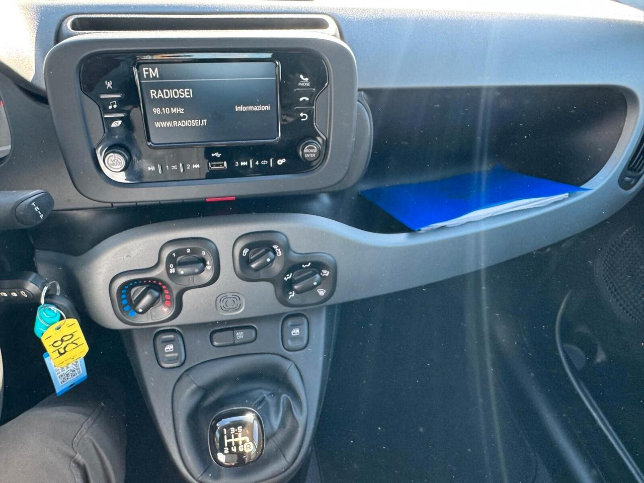 Fiat Panda 1.0 FireFly S&S Hybrid Red