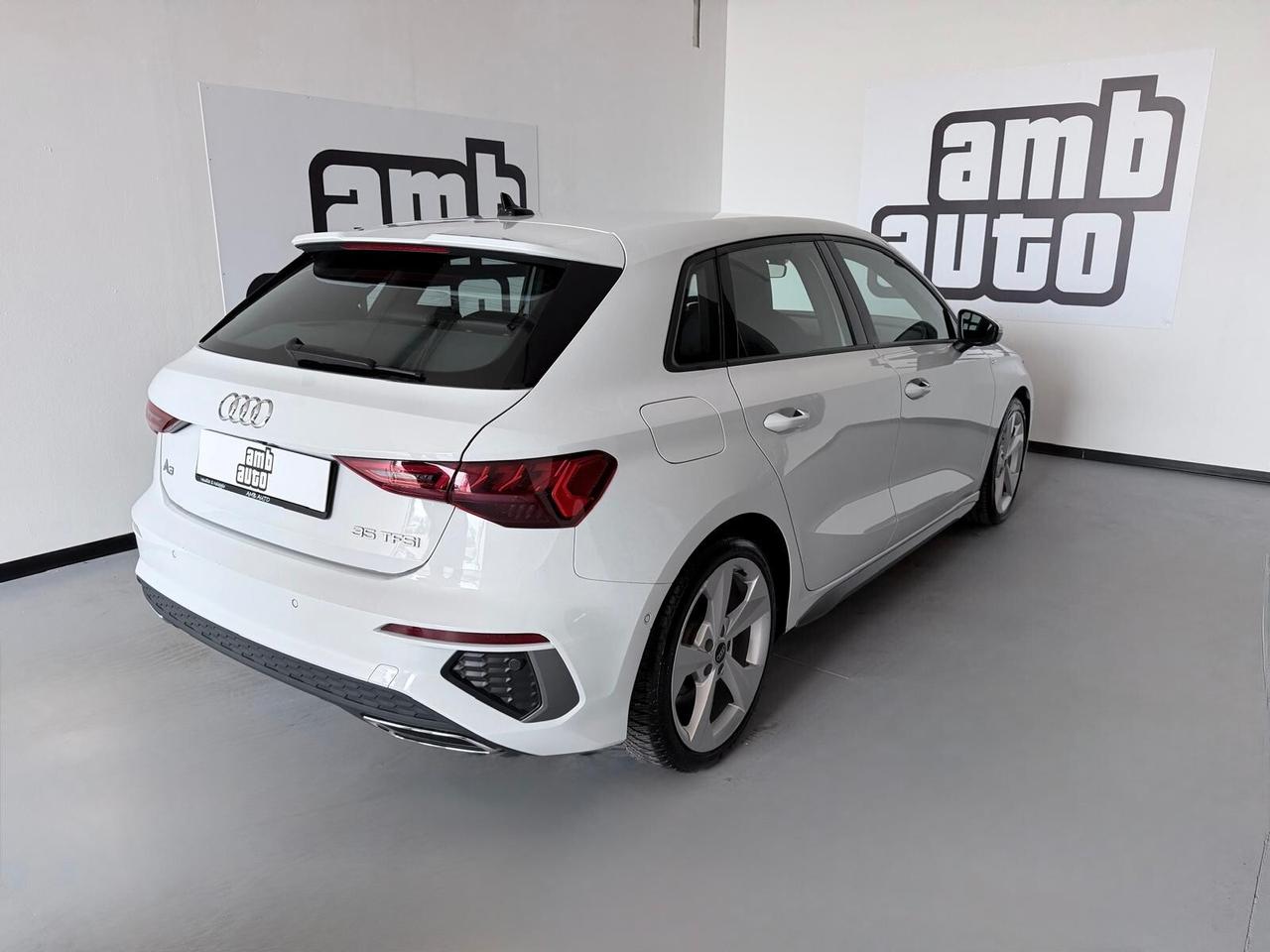 Audi A3 35 TFSI S tronic S line edition