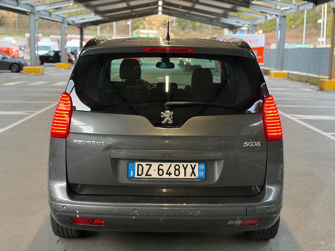 Peugeot 5008 2.0 HDi 150CV euro5 - 2010 7 posti