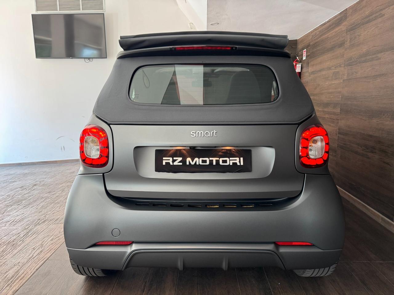 Smart ForTwo 70 1.0 twinamic cabrio Suitegrey Grey-NAVI-LED-ITALIANA-TAGLIANDI MERCEDES