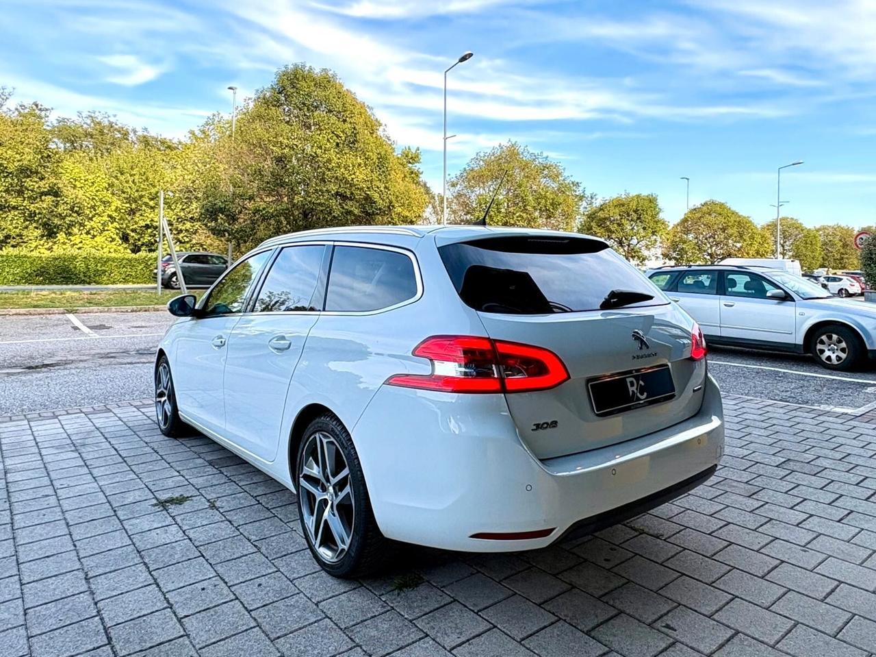 Peugeot 308 SW 1.6 BlueHDI Allure