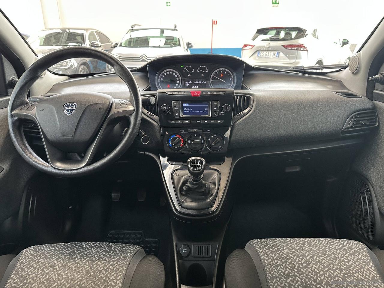 LANCIA Ypsilon 1.0 FireFly 5p.S&S Hybrid Silver OK PER NEOPATENTATI