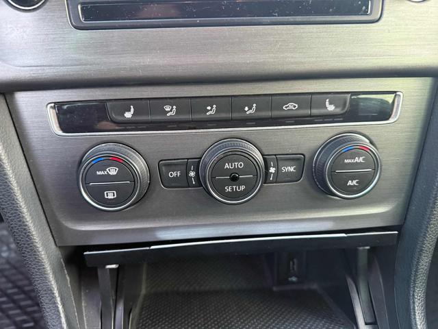 VOLKSWAGEN Golf Business 2.0 TDI 5p. Highline BlueMotion Technolog