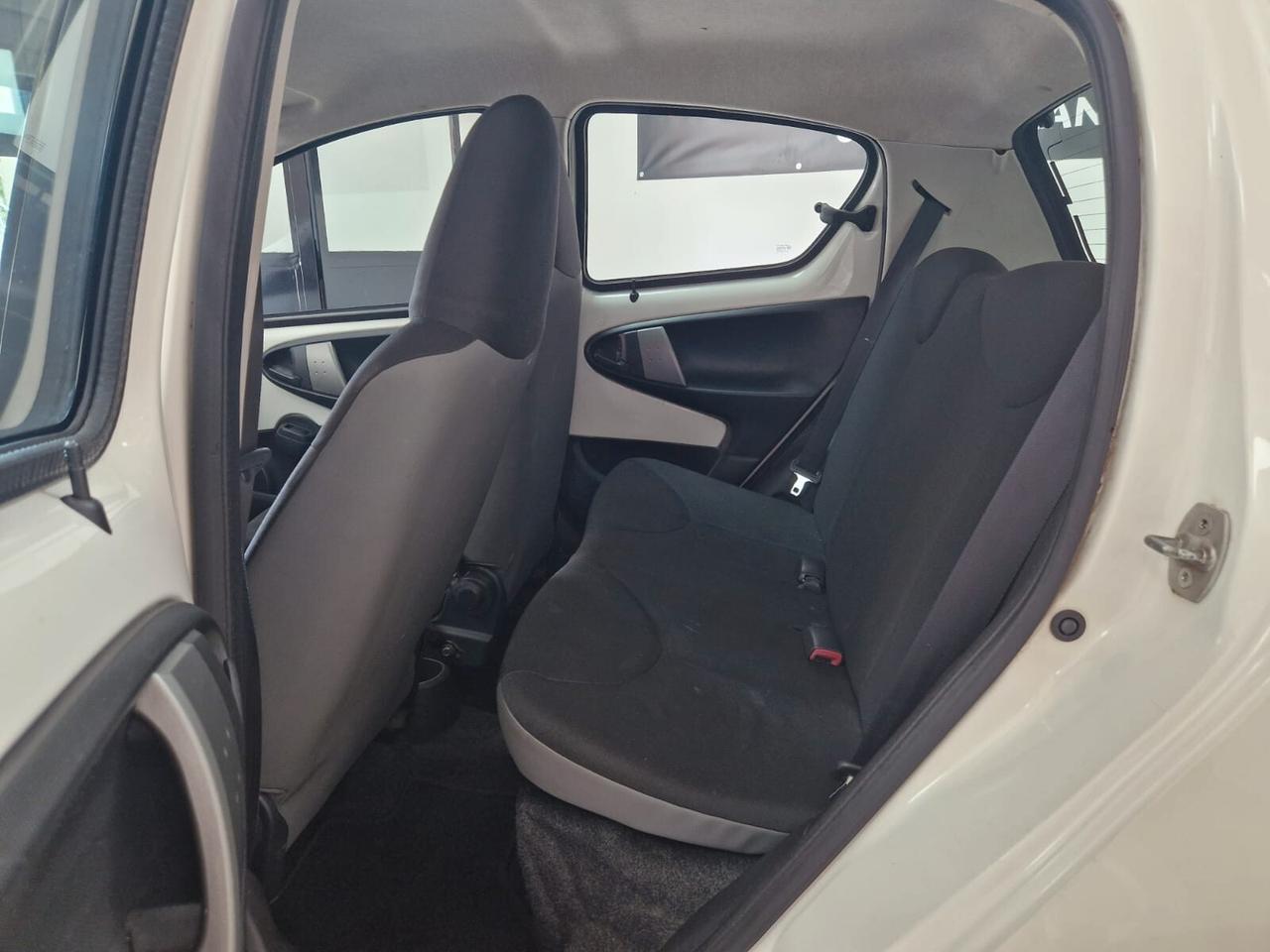Toyota Aygo 1.0 EURO 5 neopatentati