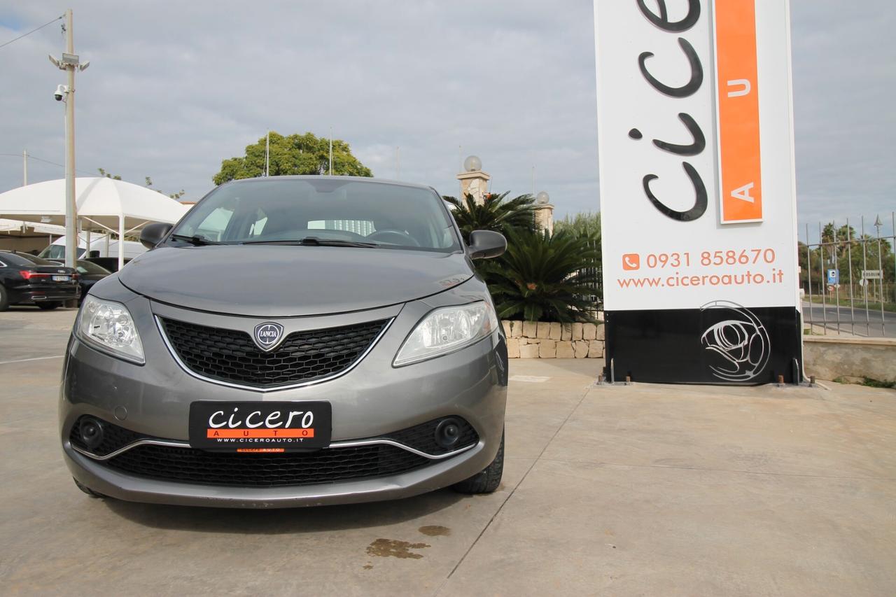 Lancia Ypsilon 1.3 MJT 95 CV Silver|71000KM|2017