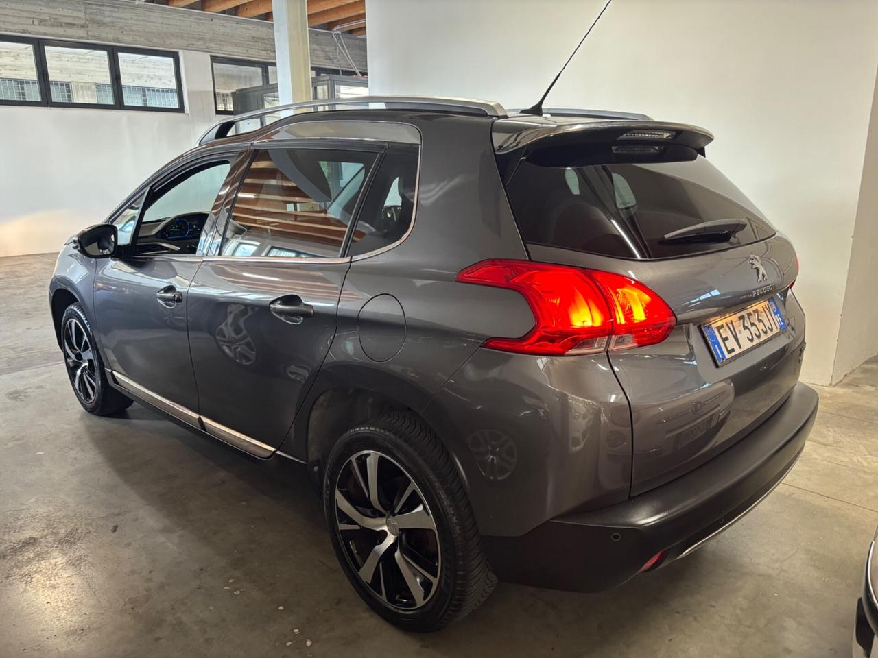 Peugeot 2008 1.6 e-HDi OK NEOPATENTATI