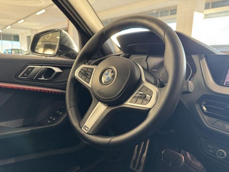 BMW Serie 1 116d 5p. Msport