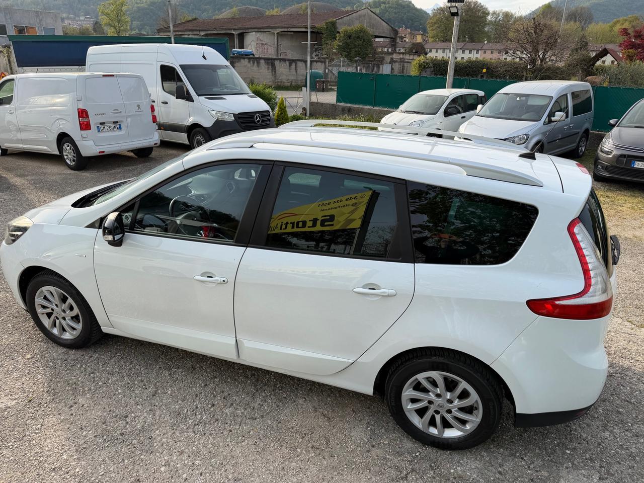 Renault Scenic 1.5 dci Limited 110cv edc