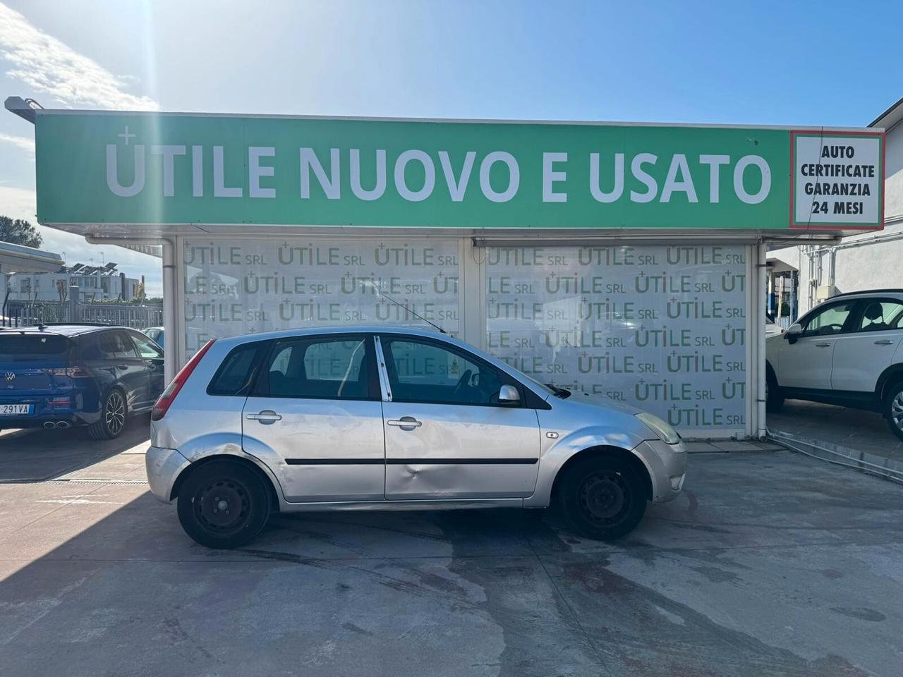 Ford Fiesta 1.4 16V 5p. Ghia