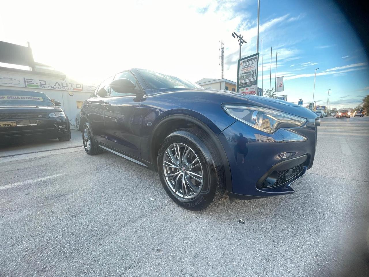 Alfa Romeo Stelvio 2.2 Turbodiesel 210 CV AT8 Q4 Business