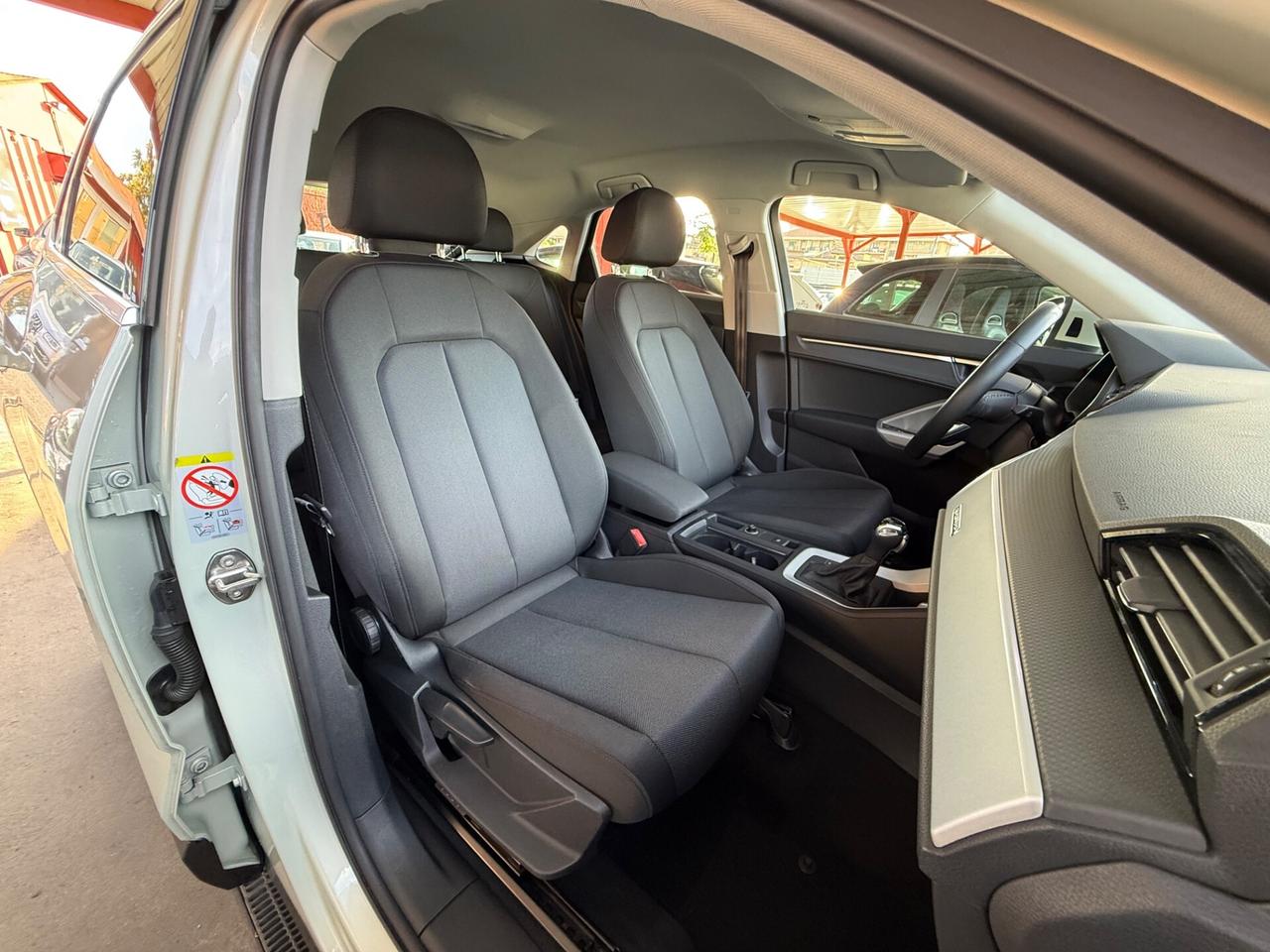 Q3 SPB 2.0 TDI S tronic S line-Quattro -unipro-rate