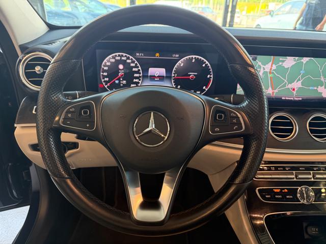 MERCEDES-BENZ E 220 d 4Matic Auto Premium Plus AMG