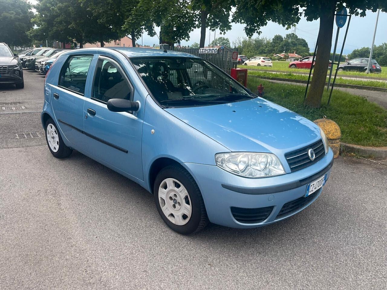 Fiat Punto 1.2 5 porte Active Natural Power