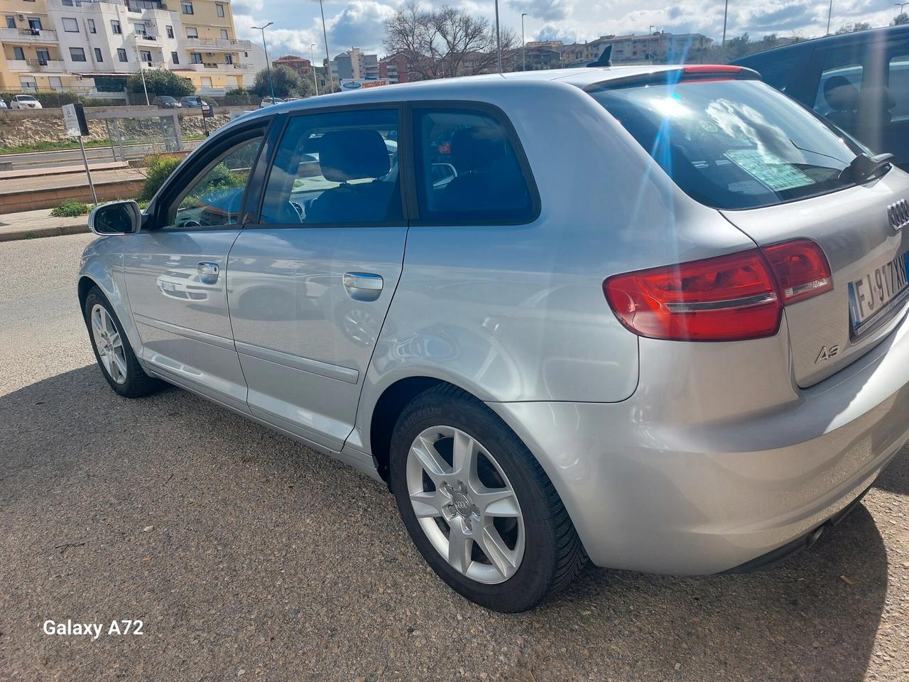 Audi A3 SPB 1.6 TDI 105 CV CR Ambiente