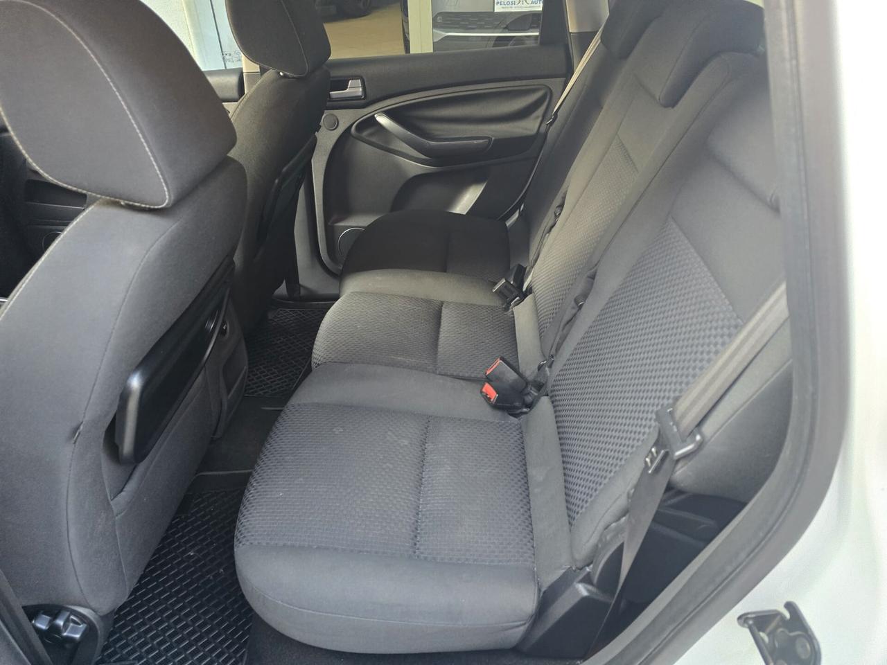 Ford C-Max 1.6 TDCi 110 cv Titanium