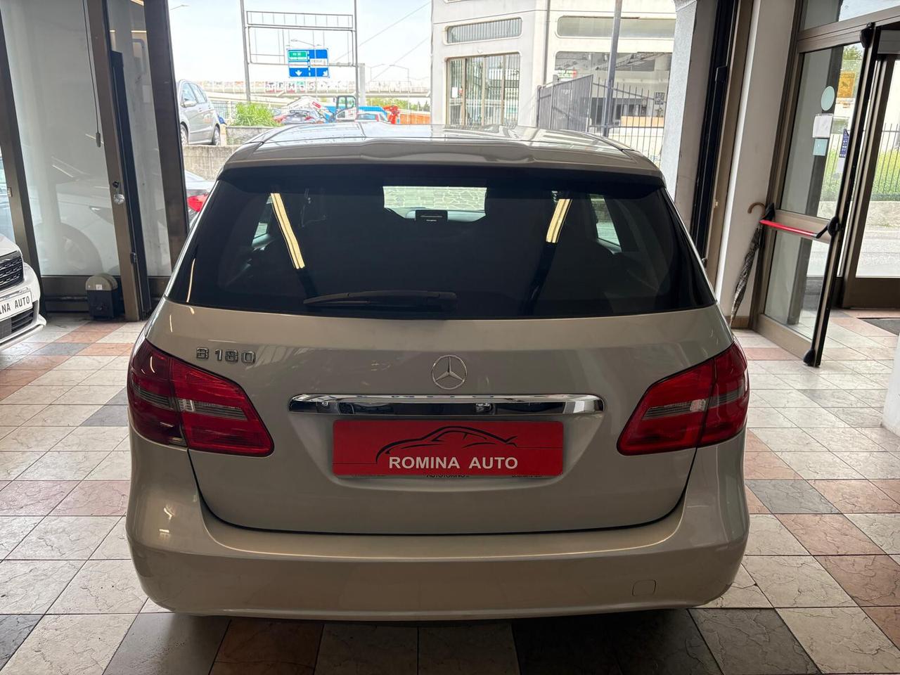 Mercedes-benz B 180 BlueEFFICIENCY Premium