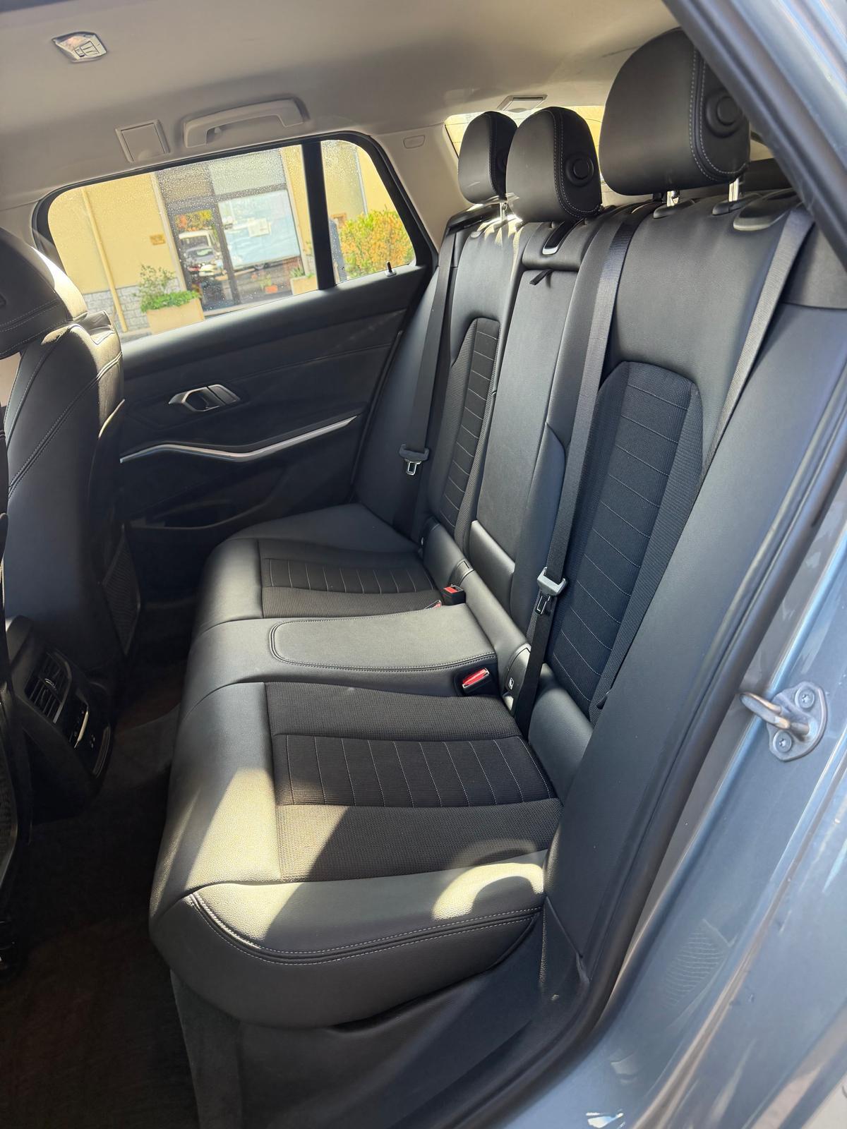 Bmw 318 318d Touring 48V business restailing