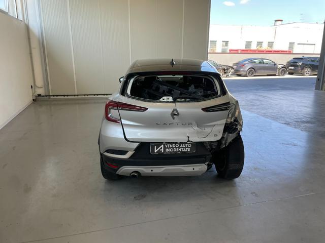 RENAULT Captur 1.0 TCE 100CV INTENS