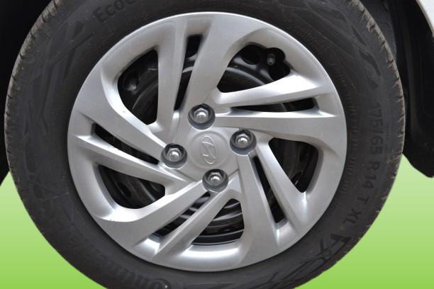 HYUNDAI I 10 - 1.0 MPI Connectline