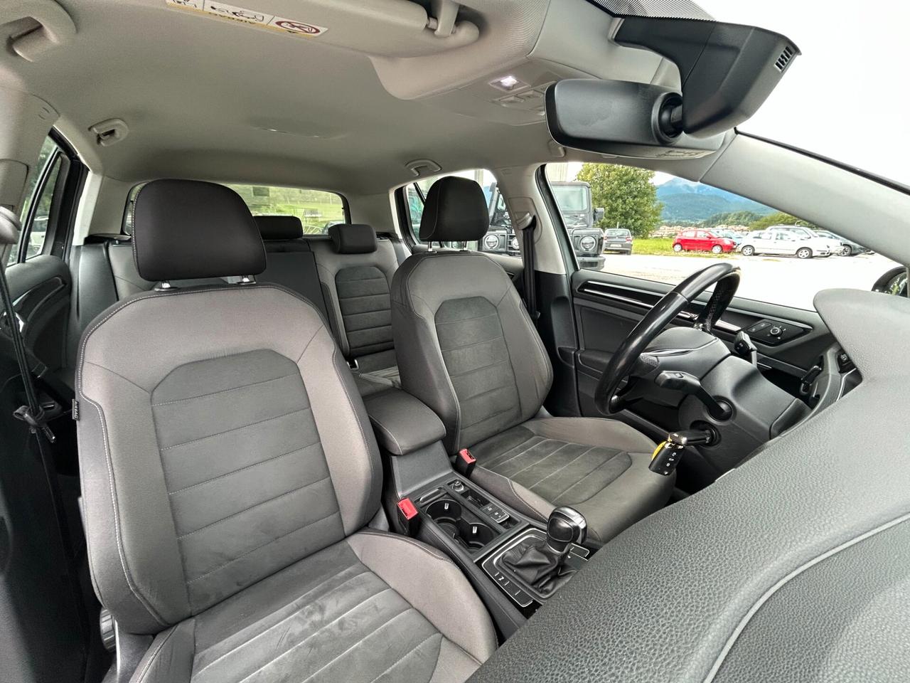 Volkswagen Golf 7.5 2.0 TDI DSG 5p. Highline BlueMotion
