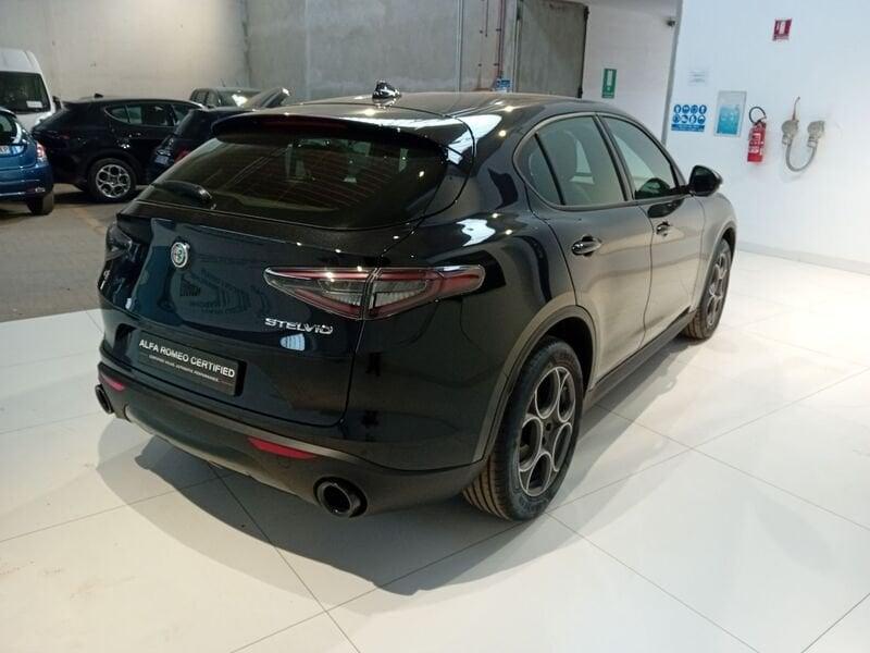 Alfa Romeo Stelvio 2.2 210cv AT8 Q4 Sprint-KM0-