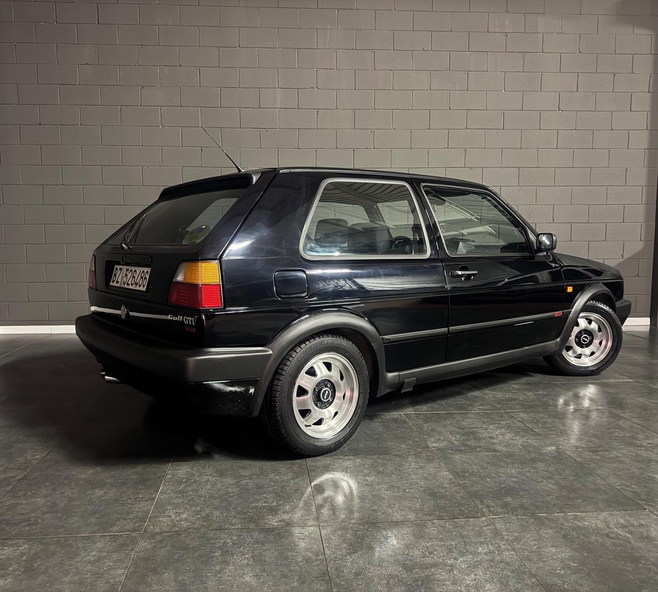 Volkswagen Golf GTI 1800 16V 3 porte ASI ORO E CRS